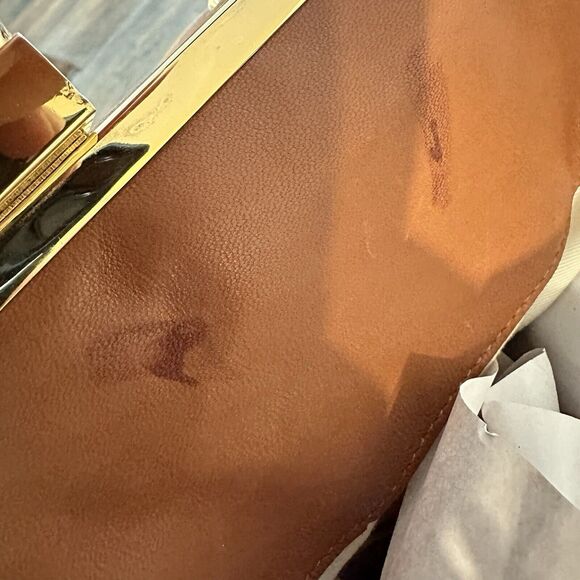 CC SKYE Camel Brown Lamb‎ leather shoulder Bag Gold Trim Clasp GUC - Picture 13 of 16